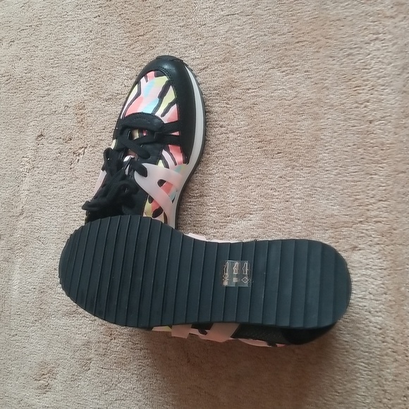 ❤💥👟 Aldo Saowia - 56 Print Sneaker - Size 7 - Picture 4 of 6